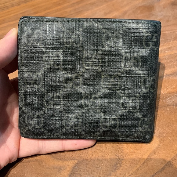 Gucci GG Supreme Wolf Bifold Small Wallet - Picture 5 of 13